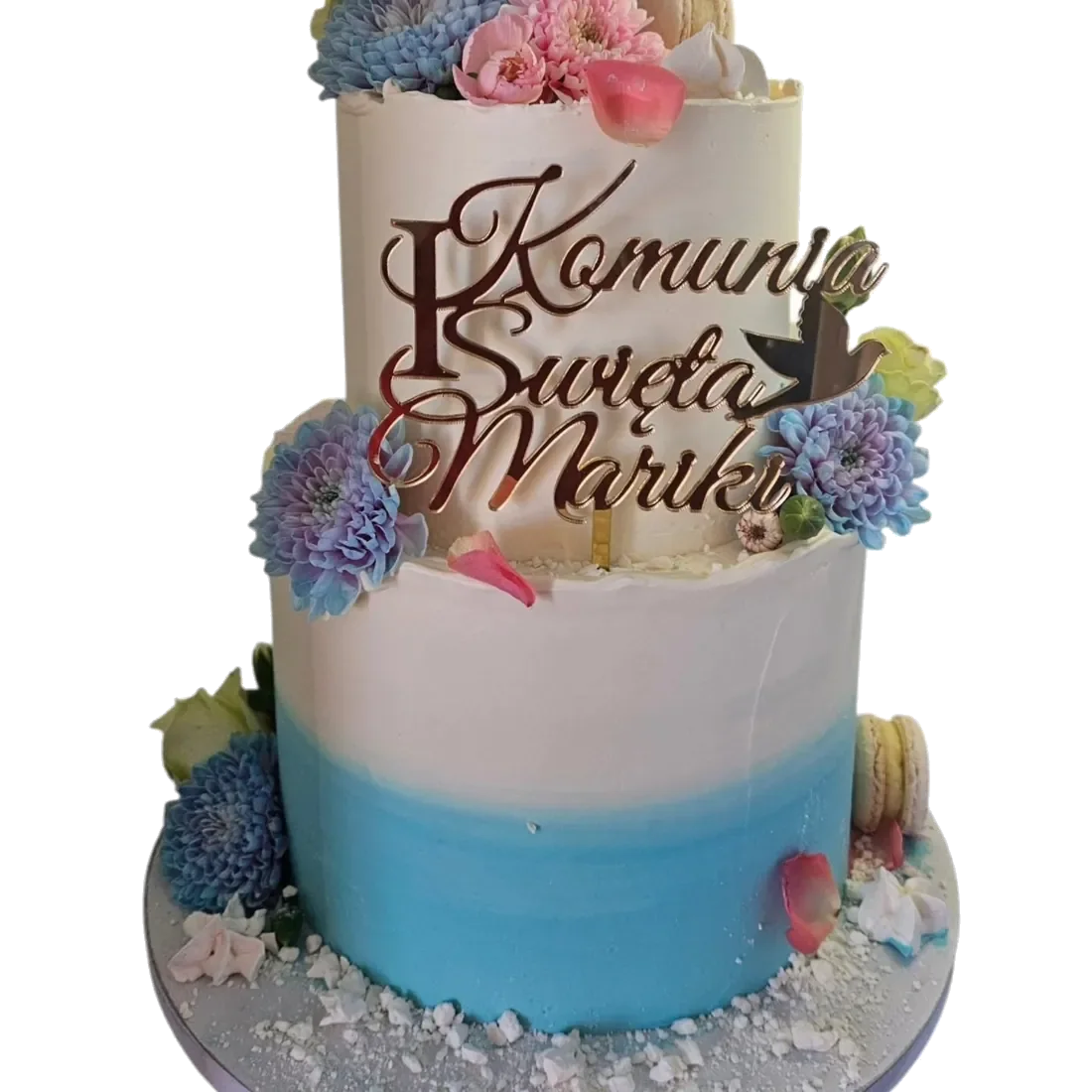 Dwupiętrowy tort komunijny z niebieskim ombre
